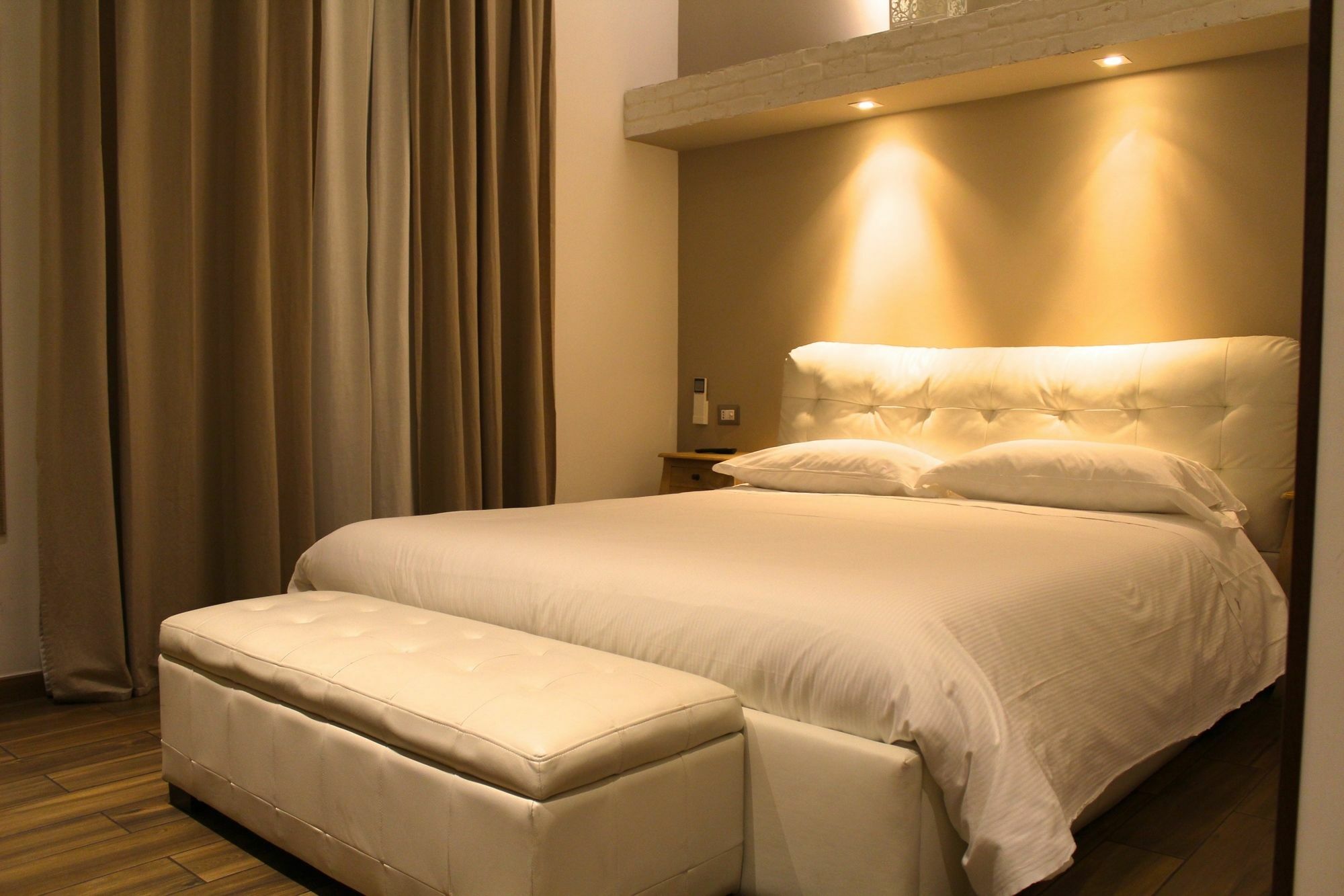 Roman Royal Rooms Екстериор снимка